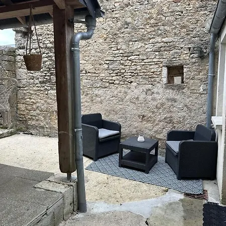 Сasa de vacaciones La Maison Des Lauriers