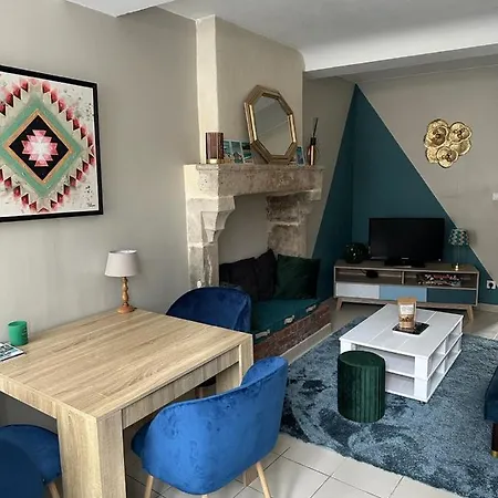 Сasa de vacaciones La Maison Des Lauriers *