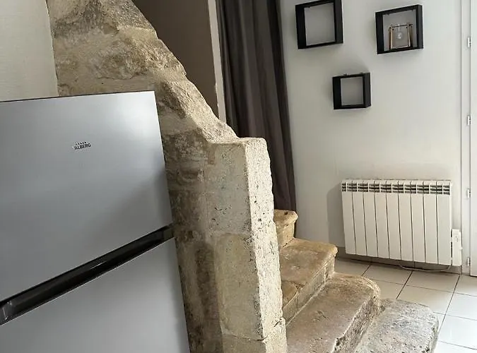 La Maison Des Lauriers Valognes